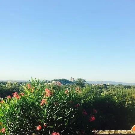 Ferienhaus Maison 4/5 Pers Vue Imprenable A 10 Min D'avignon *